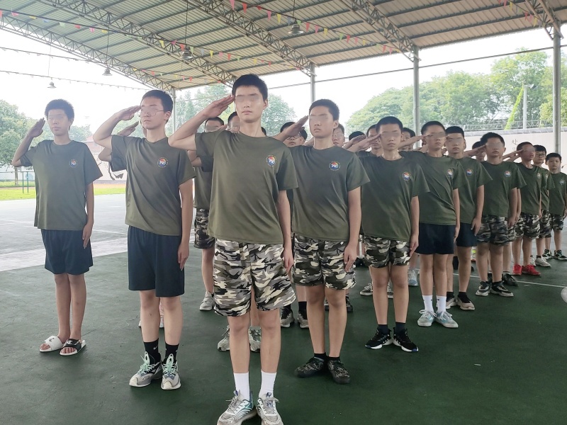 長沙有專治十七八歲孩子不愛上學的地方沒，新起點青少年特訓學校