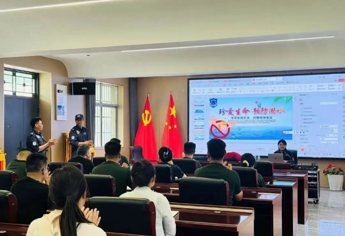 新起點教育專門學校開展公益救援知識培訓